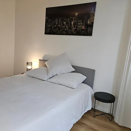 Appartement A Paris Clichy Exterior photo