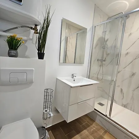 Appartement A Paris Clichy Exterior photo