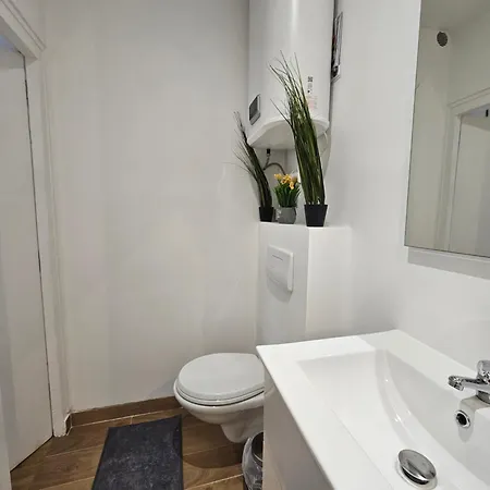 Appartement A Paris Clichy Exterior photo